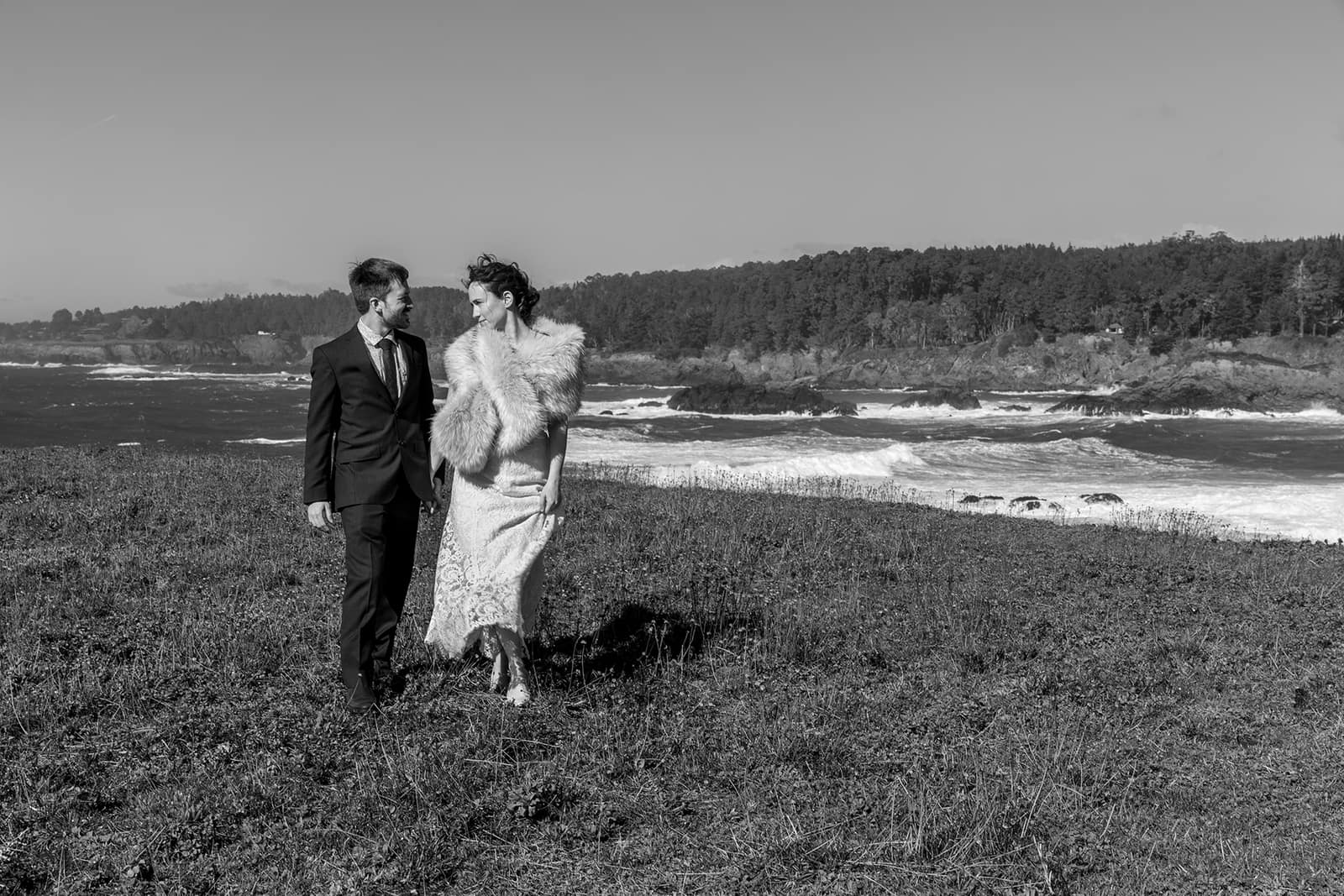 A couple by the sea on the Mendocino coast