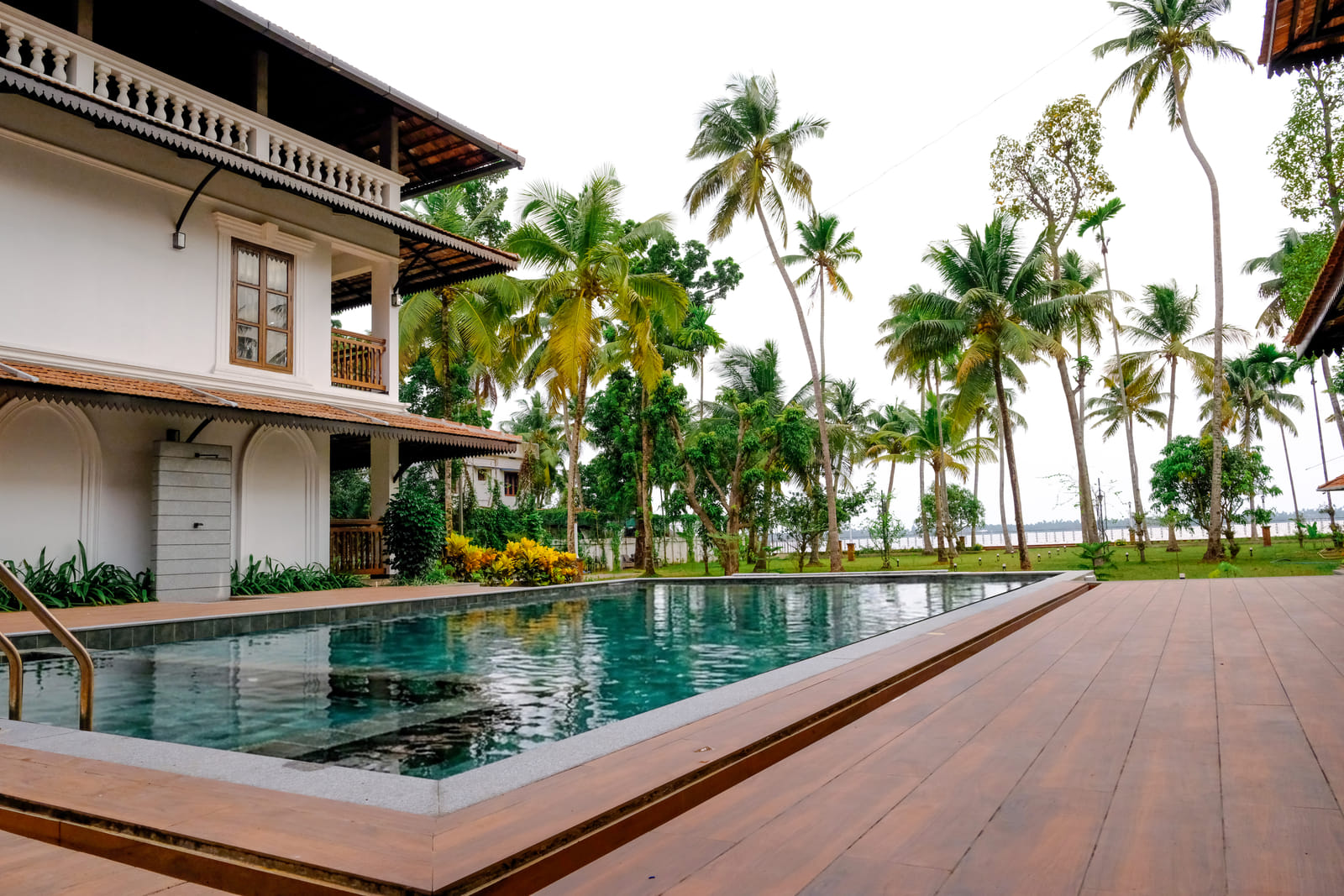 The infinity pool at Sanskreti looking out over the Vembanad backwaters, Kumbalanghi, Kochi