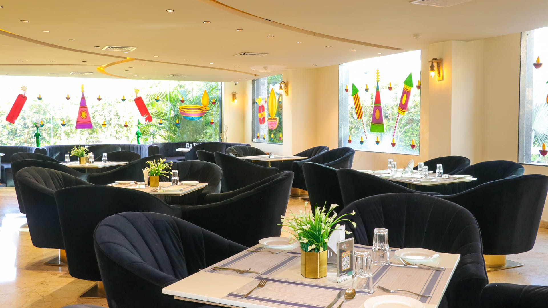 Miraya Dining, the Zeus fine-dining room