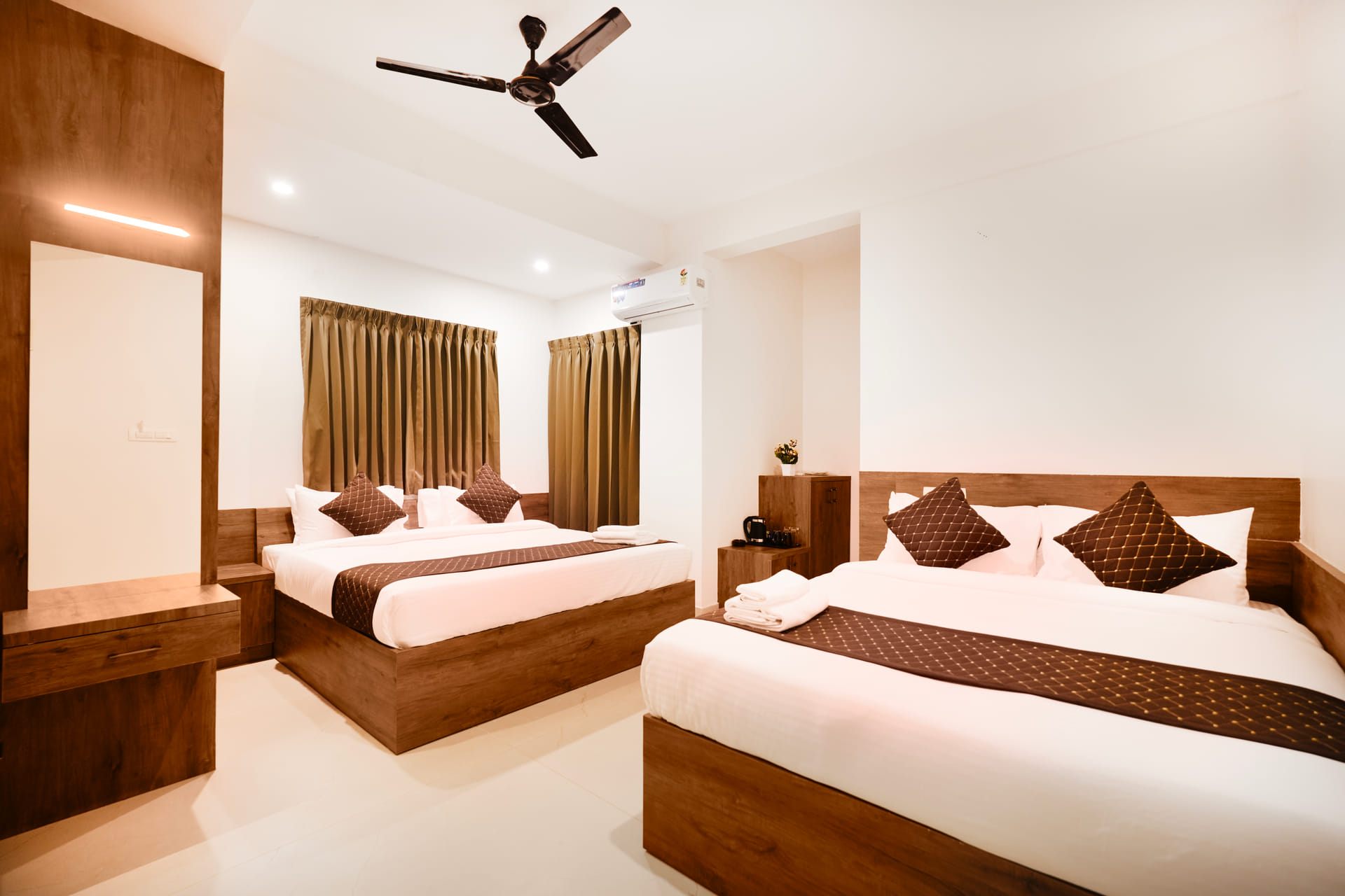 Executive Family Room with two queen beds
