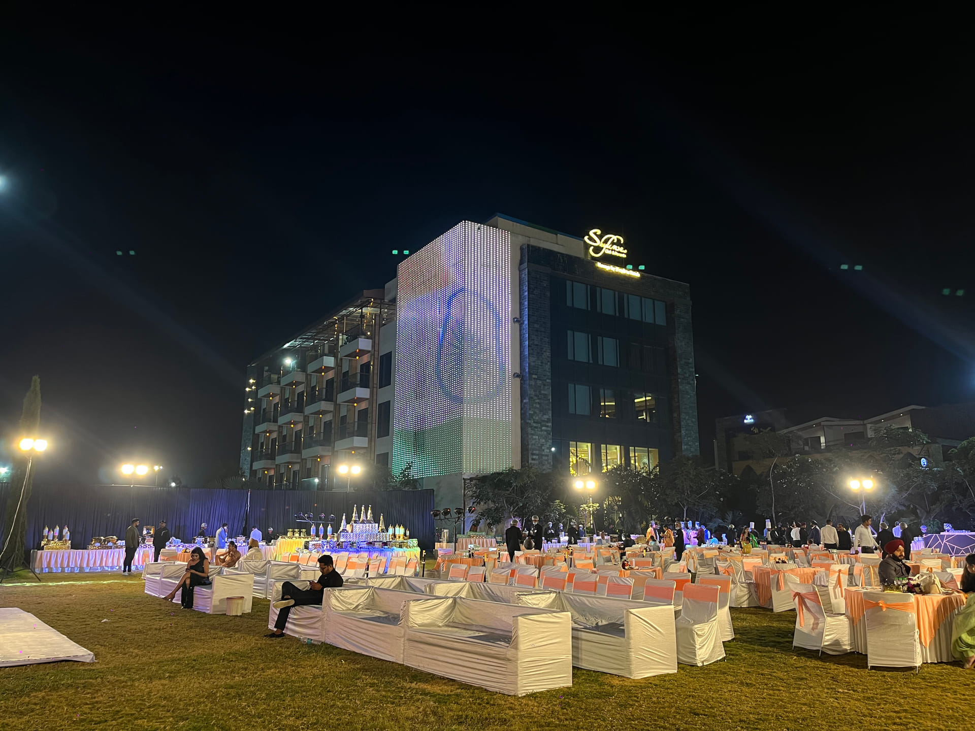 Skyline by Miraya, Indore