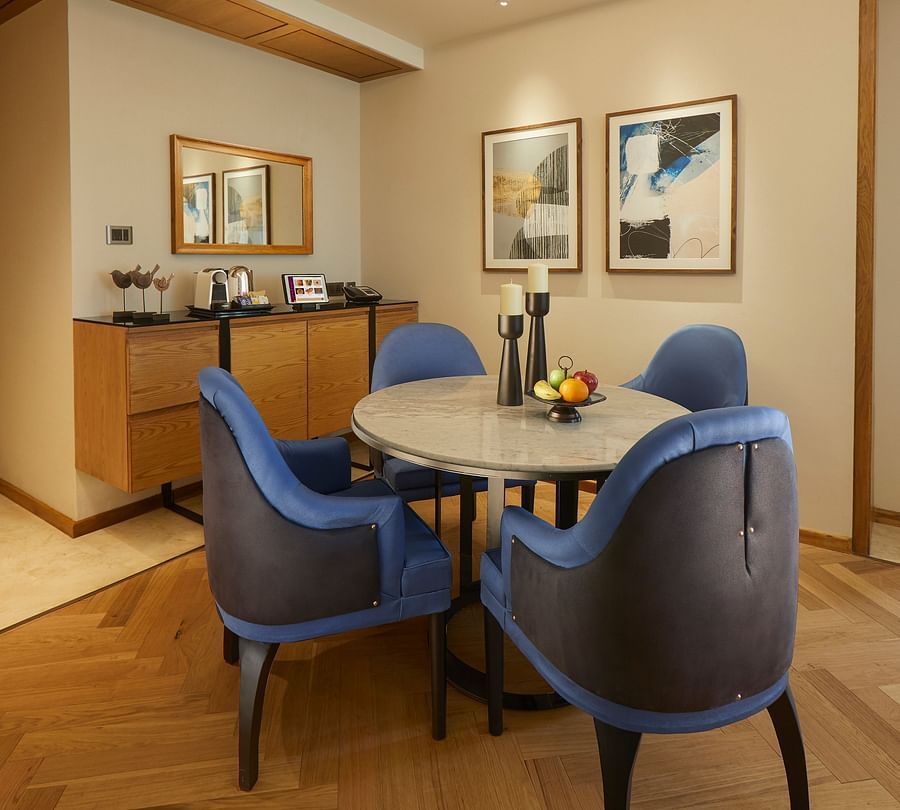  Suites in Chennai - Dining Console