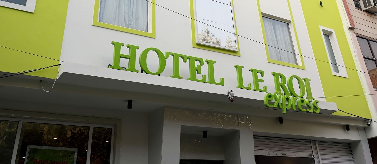 Picture featuring the facade of Hotel Le ROI Express, Karol Bagh 