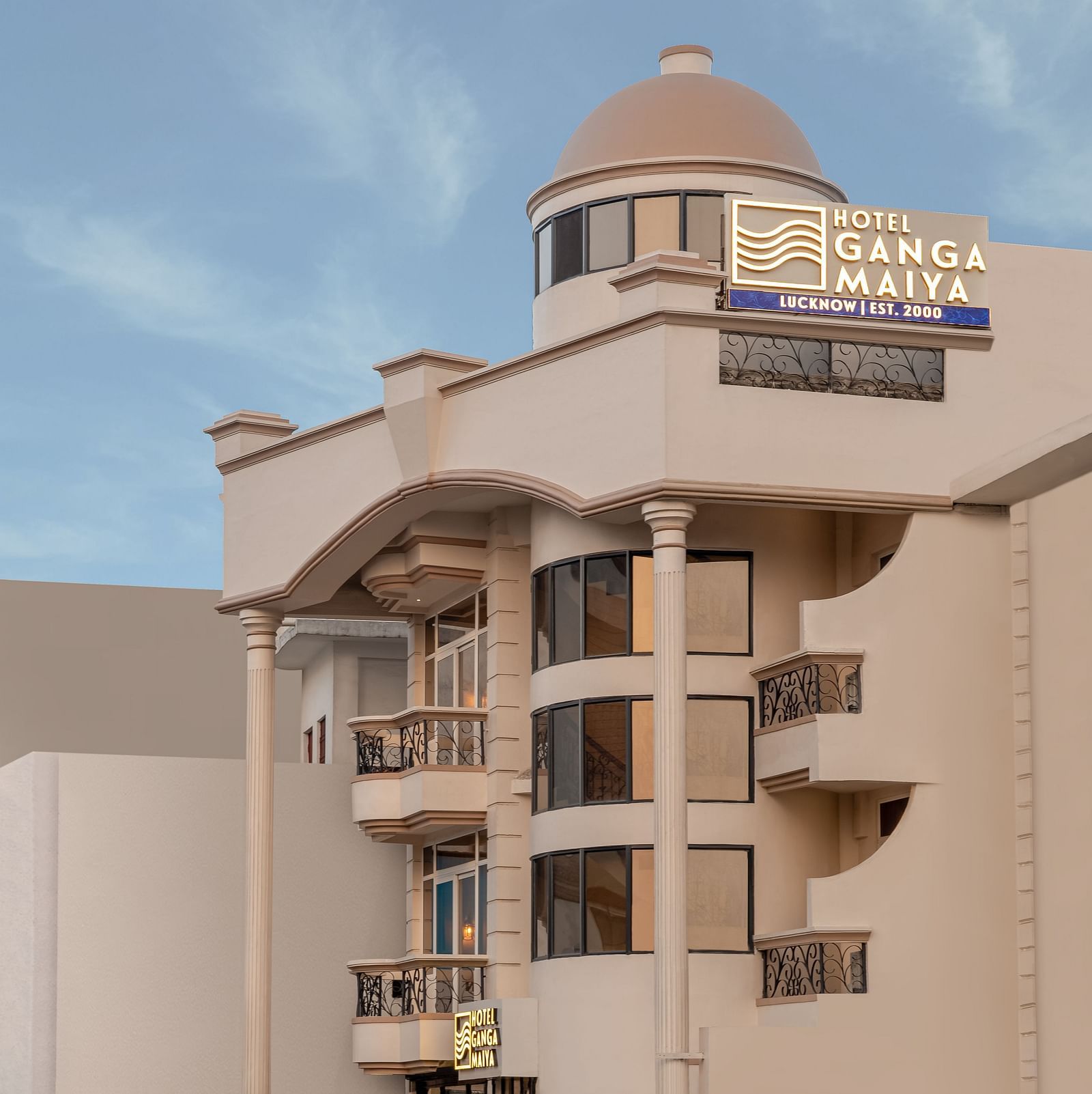 Side view of Hotel Ganga Maiya against a cloudy sky | Hotel Ganga Maiya