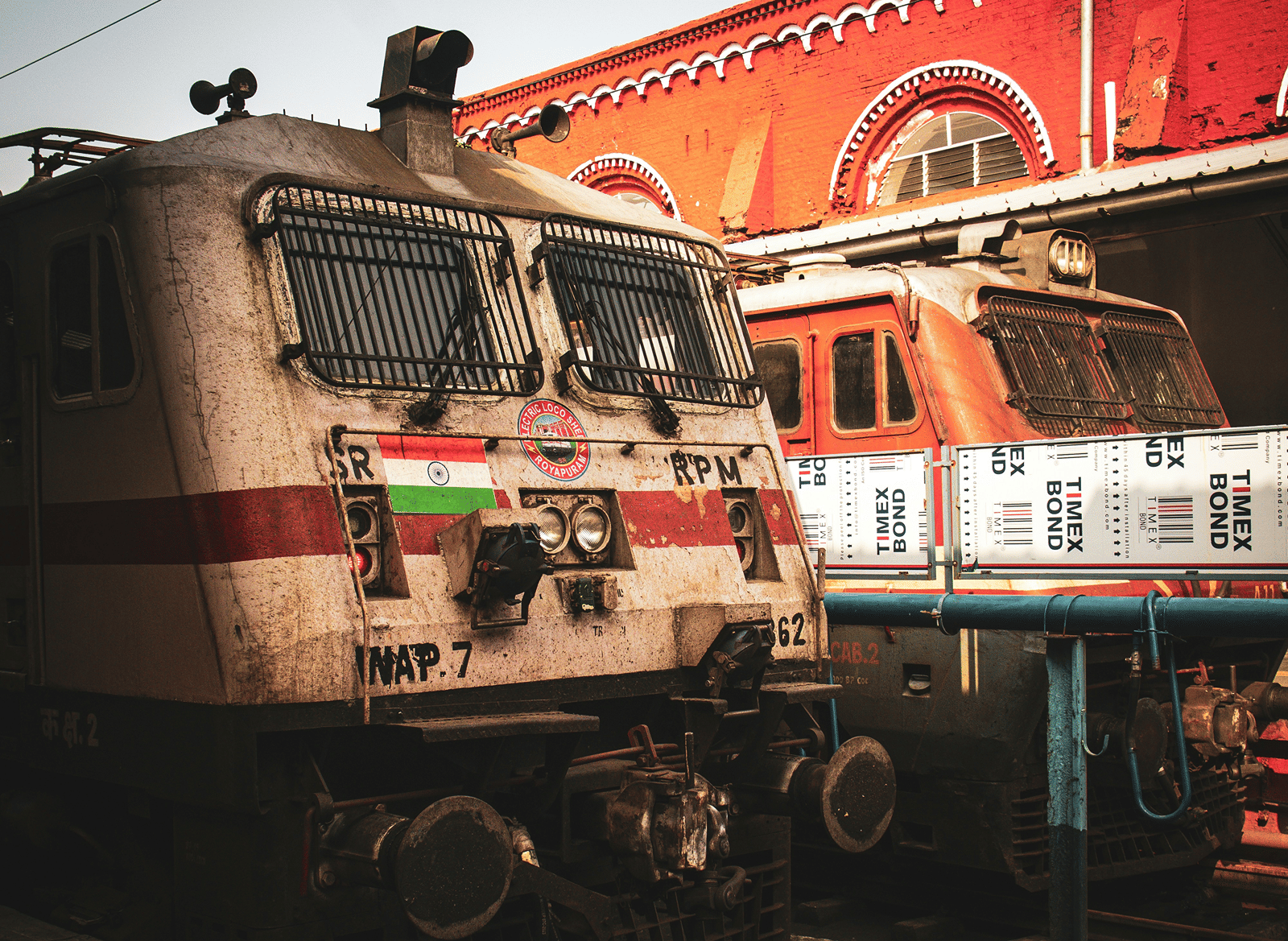 akshob-ram-kumar-UbMb22CdFJI-unsplash