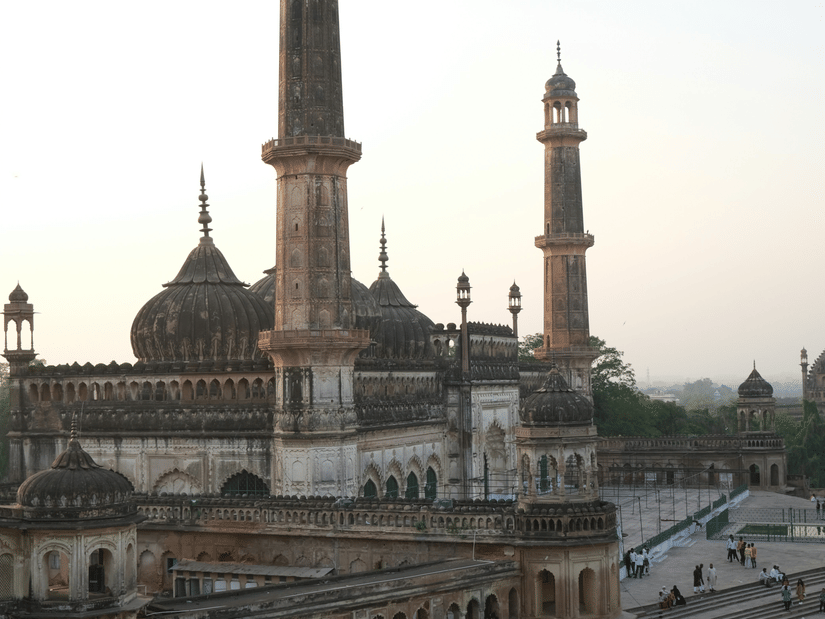 rahul-mishra-VexgDOCd268-unsplash