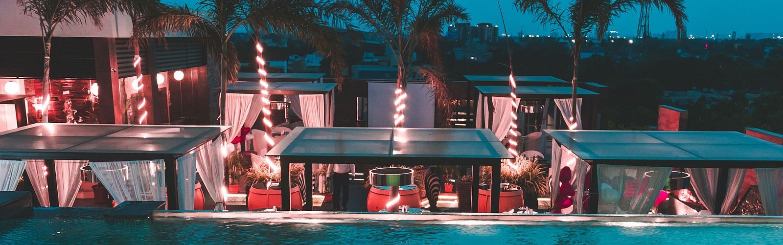 View of the swimming pool featuring La Cabana restaurant at Park Elanza