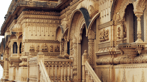 pexels-mehrad-vosoughi-2911905 5