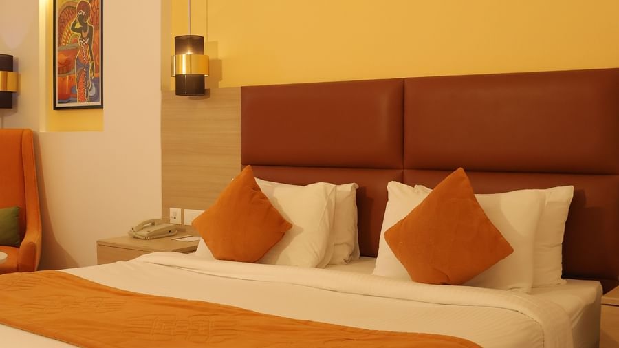 Deluxe Room Bed (2)