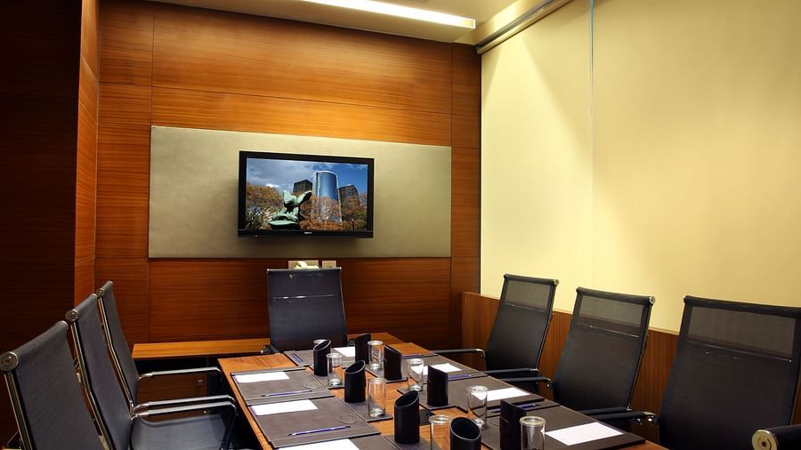 Business Center at Mahagun Sarovar Portico Vaishali, ghaziabad hotels