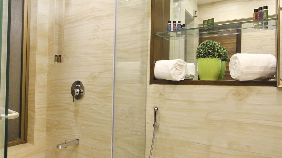room with attached bathroom in khar at theory9