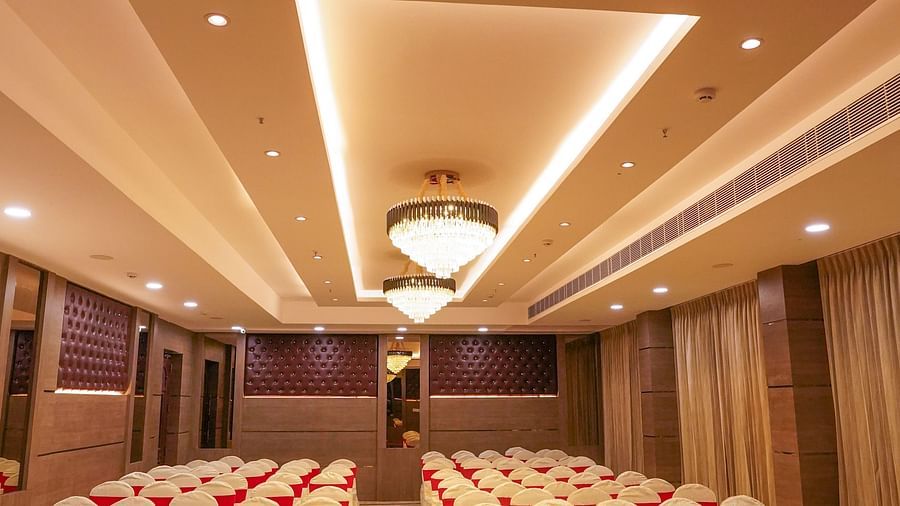 V Five Hotel - interior view of MAHARANI hall