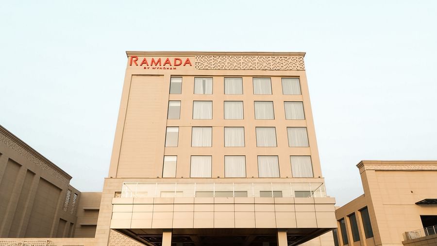 Front elevation of the Ramada by Wyndham Sonipat Murthal building during daytime