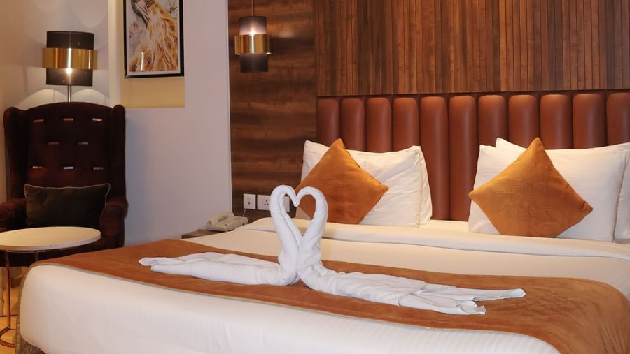 Deluxe Room Bed