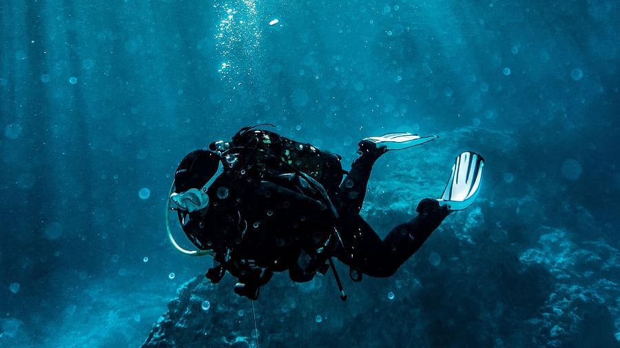 Scuba diver in the ocean