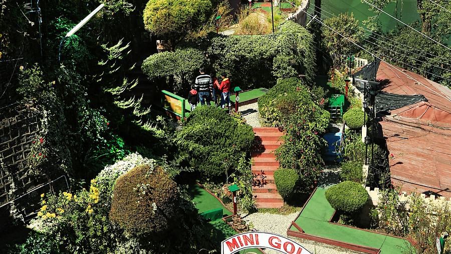 Hotel Himalaya, Nainital Nainital Himalayan Mini Golf Course Hotel Himalaya Nainital