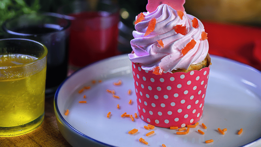 A cupcake placed on a plate at Clarks Varanasi.