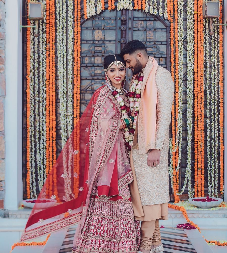 alt-text  Weddings