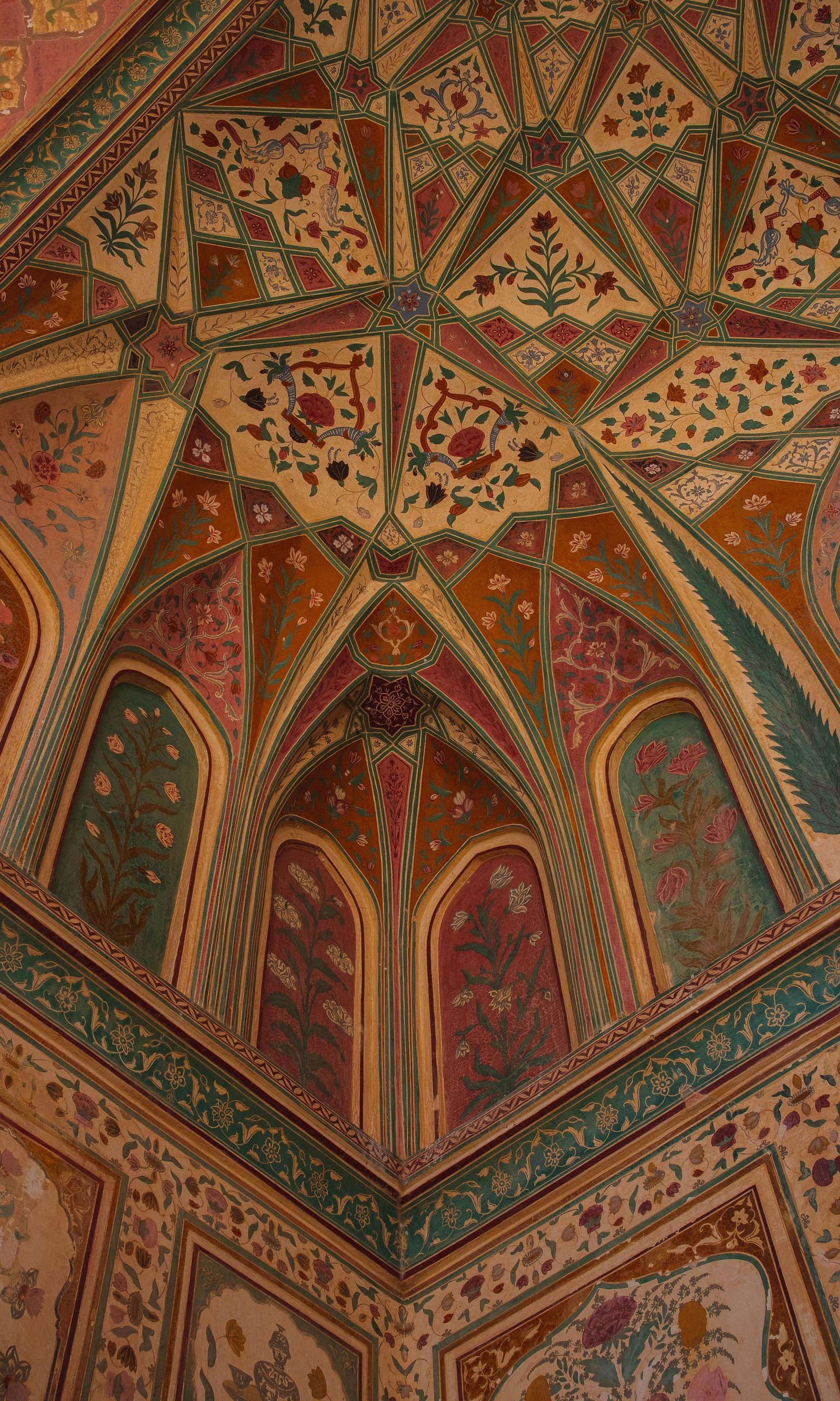 An image of an artistic ceiling and wall of a room