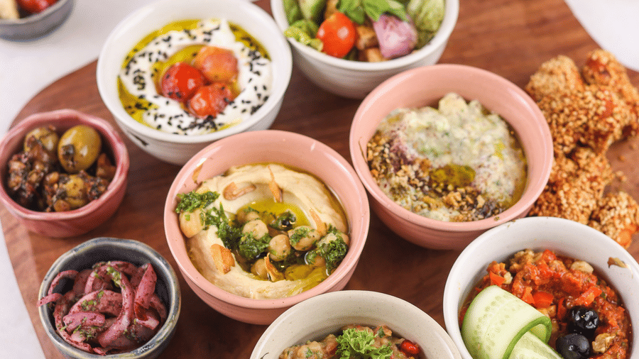 mediterranean dip and snack platter at Rosé