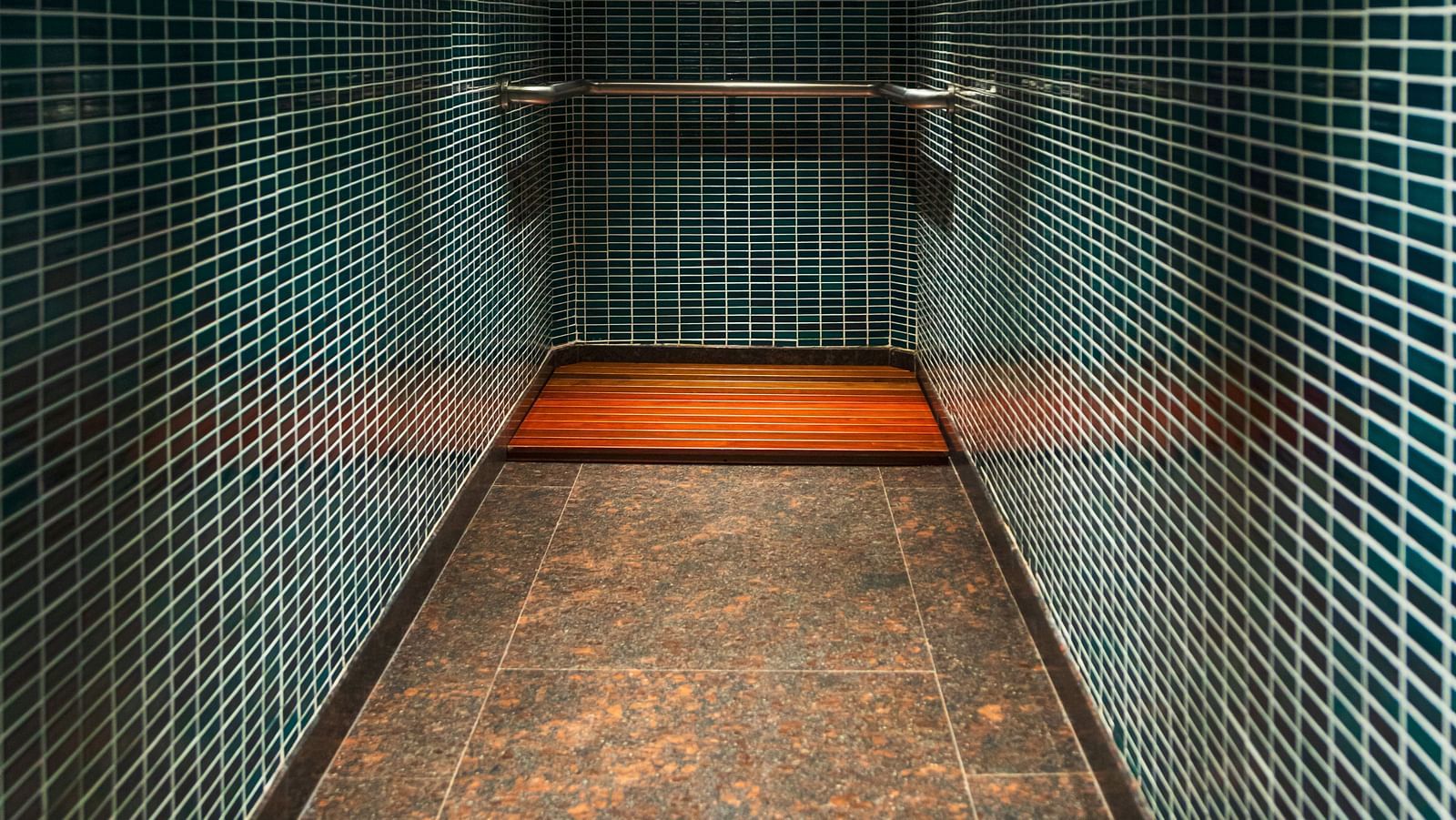 Gamyam Retreat, Kumta - Interiors of the Western Spa hydro therapy centre at our resort