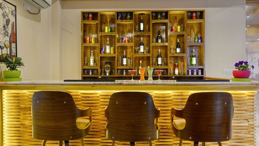 Bar 2