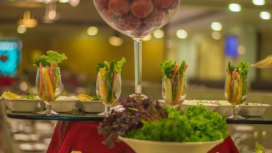 food spread at Quintessence Restaurant in Chennai - Hotel Raj Park, chennai