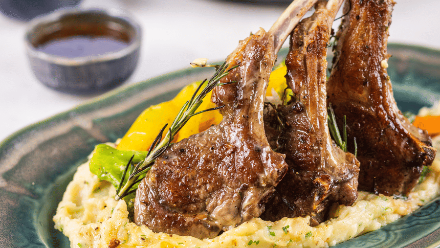 ribs on a bed of mashed potatoes at Rosé