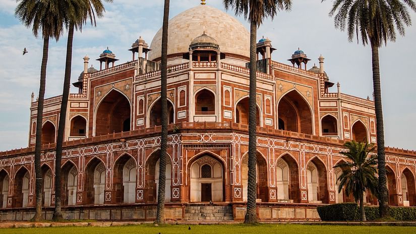 The front facade of Humayun's Tomb, one of the best pre-wedding shoot locations in Delhi
