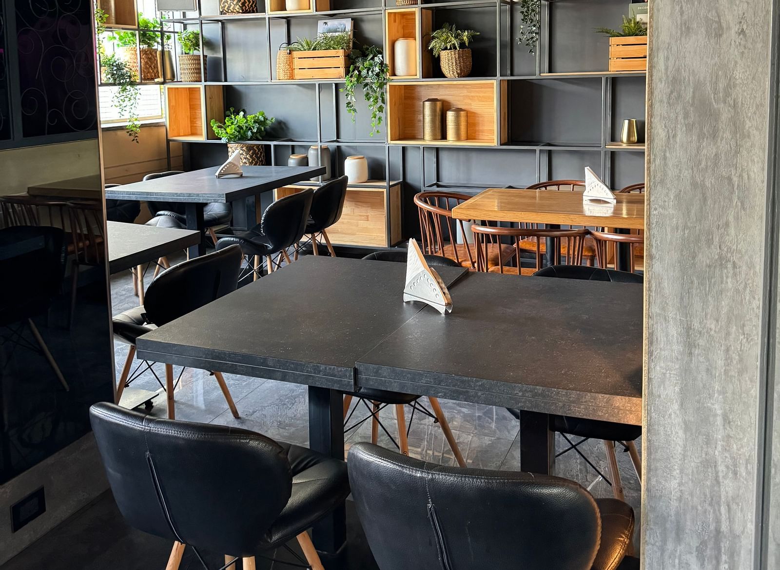 Stylish Library Lounge at Cenneys Gateway