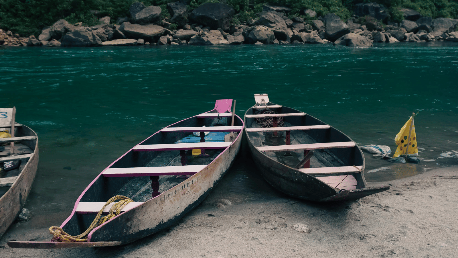 pexels-suhashanjar-21245014