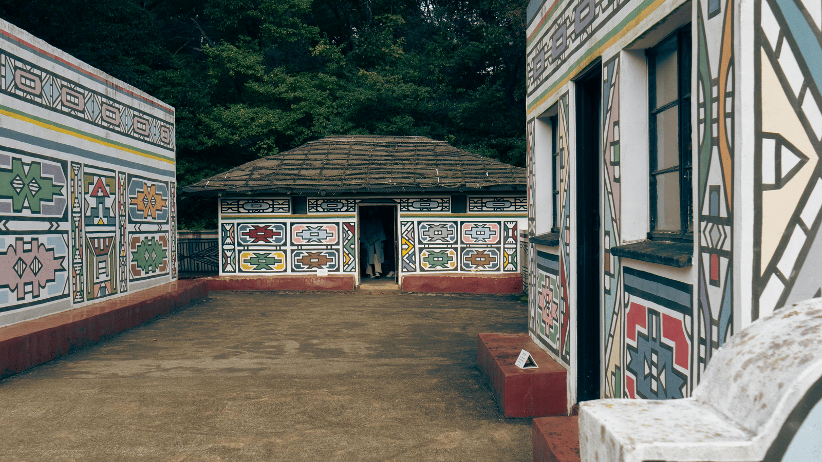 pexels-huuhuynh-18862384