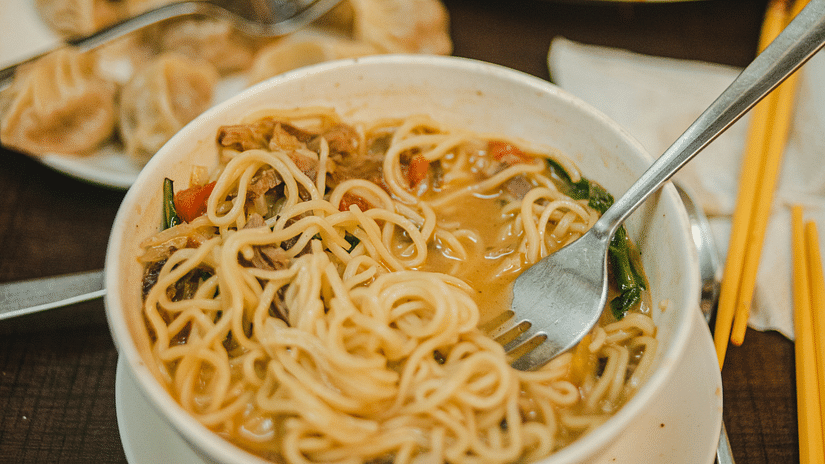 Noodles in a flavourful vegetable broth