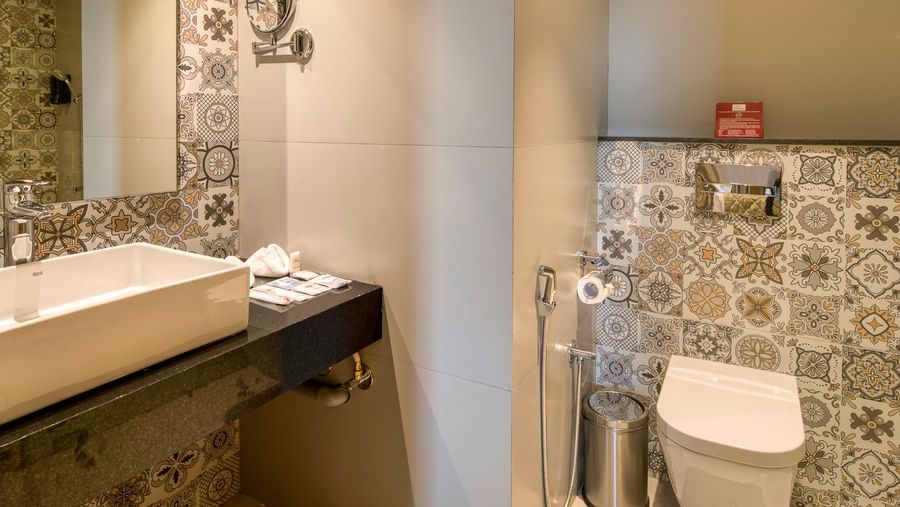 Washroom at Sumo Suite at Le Foliage by TGI, Bangalore