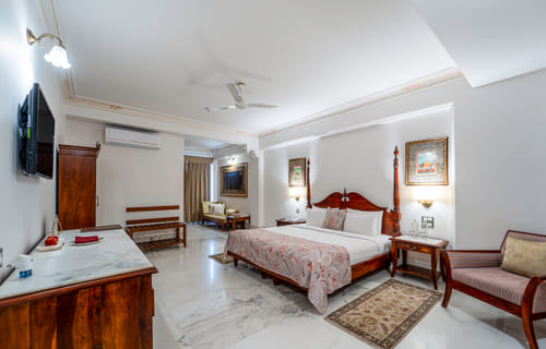 Room at Fateh Garh
