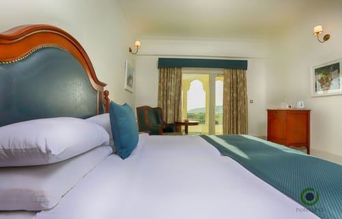 Deluxe Room with Balcony at Fateh Niwas
