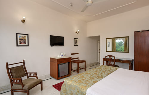 Deluxe Lake Facing Rooms at Ram Pratap Palace