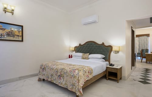 Family Plunge Pool Suite