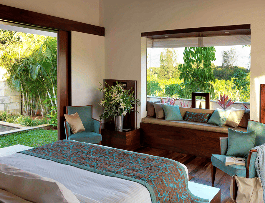 Bedroom in the Estate Villa