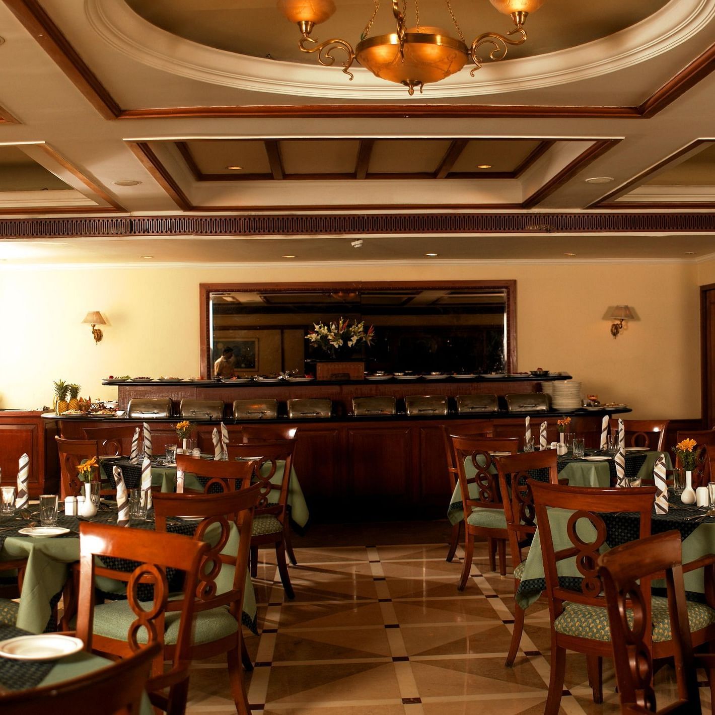 Beverly Hotel - Pacifica Restaurant