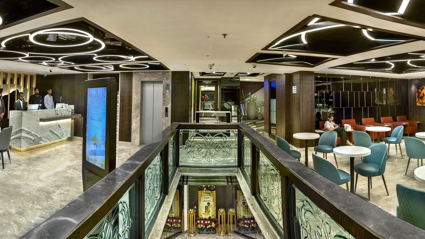 1 TSJ LOBBY