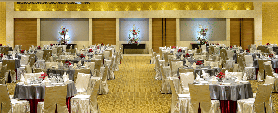 Round Table Setting Convention at Hotel Daspalla Hyderabad