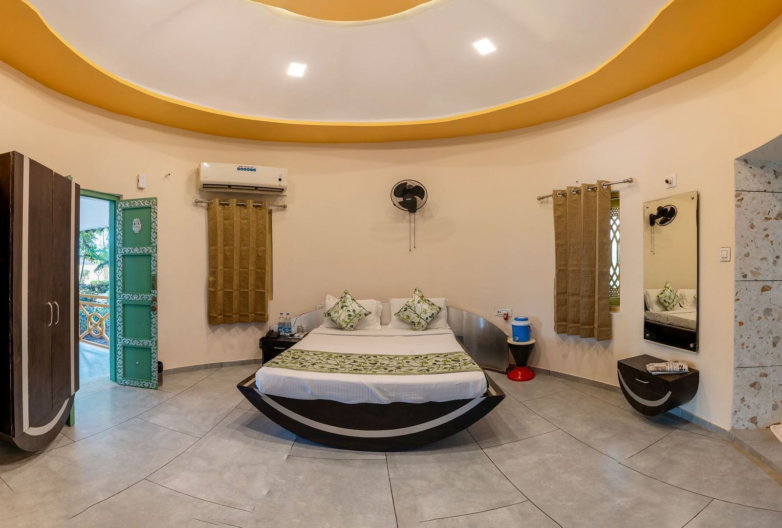 A panaramic view of the honeymoon suite.