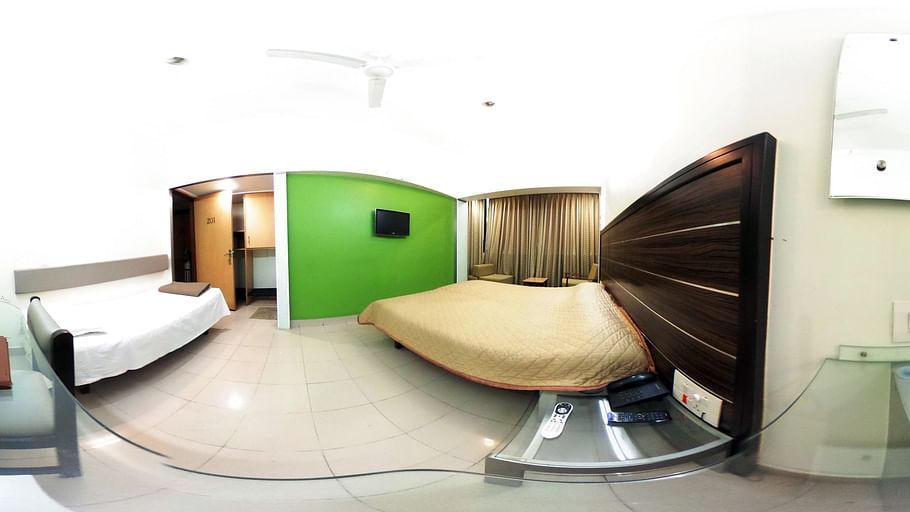Triple room 360