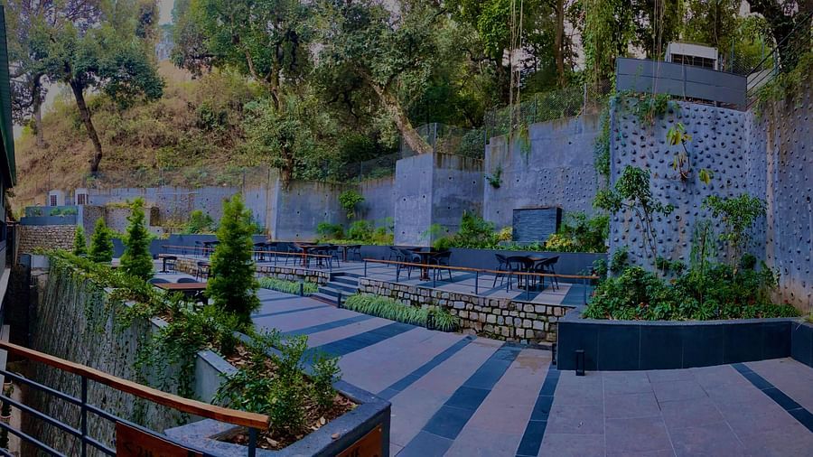 5-star hotels in Bhimtal, Nainital, 5 star resorts in Bhimtal  0684