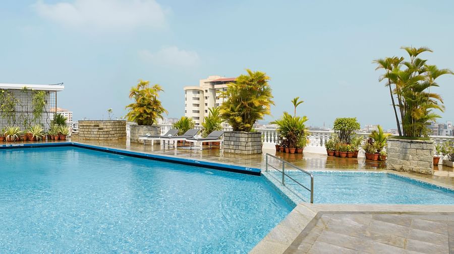 Abad Plaza Swimming Pool