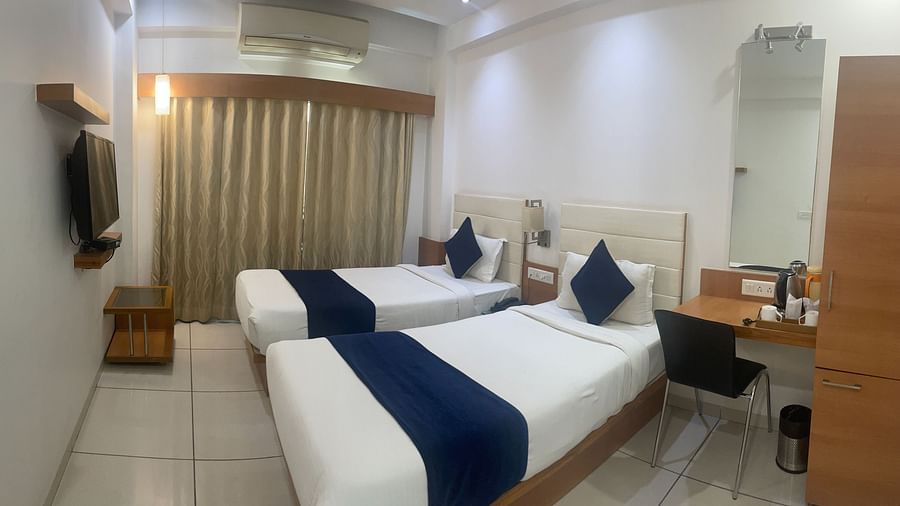 Deluxe2Twinsroom 3