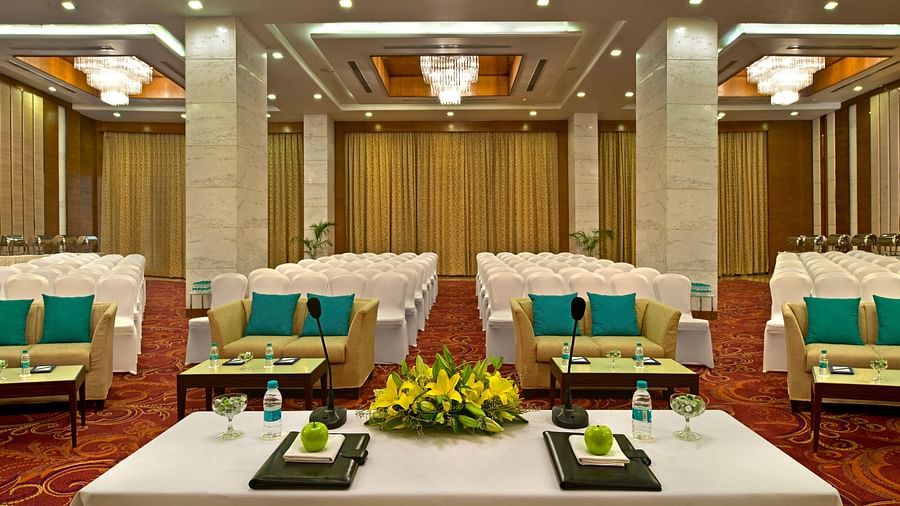 Banquet & Meeting Hall, Golden Tulip, Business hotel in lucknow