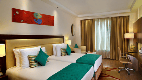 Rooms in Lucknow, Golden Tulip, Hotel near Charbagh Railway Station