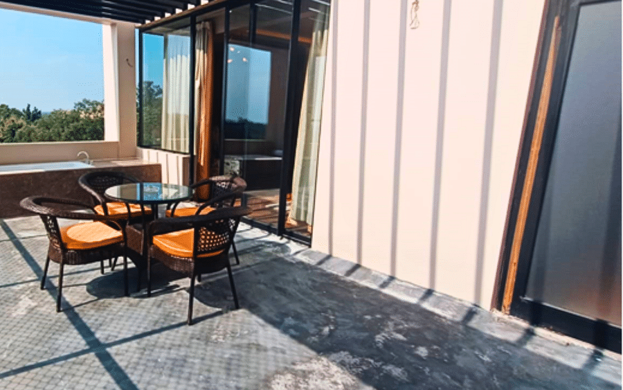 balcony of Presidential Suites7 3